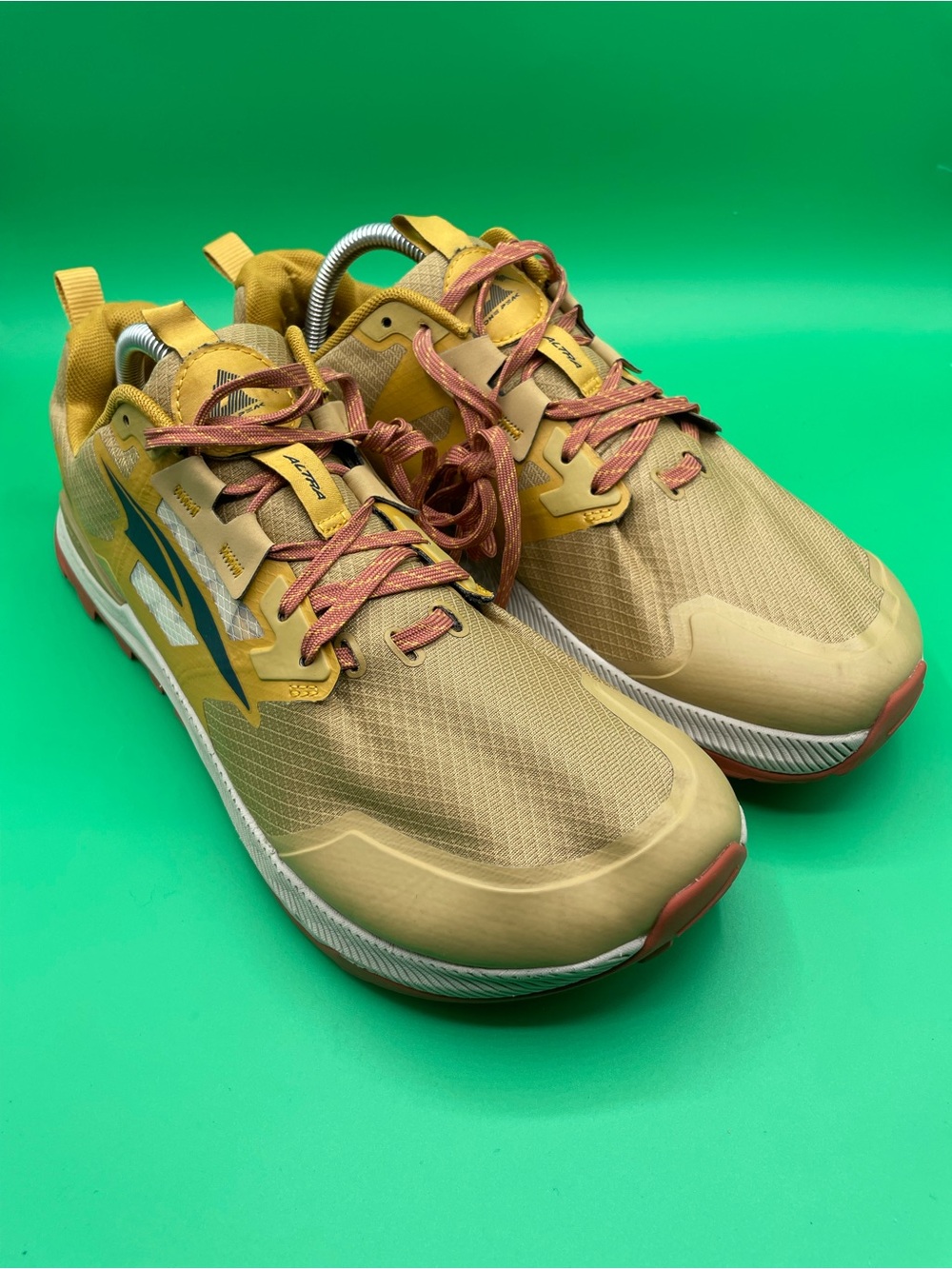 Altra Lone Peak 7 trail Tan